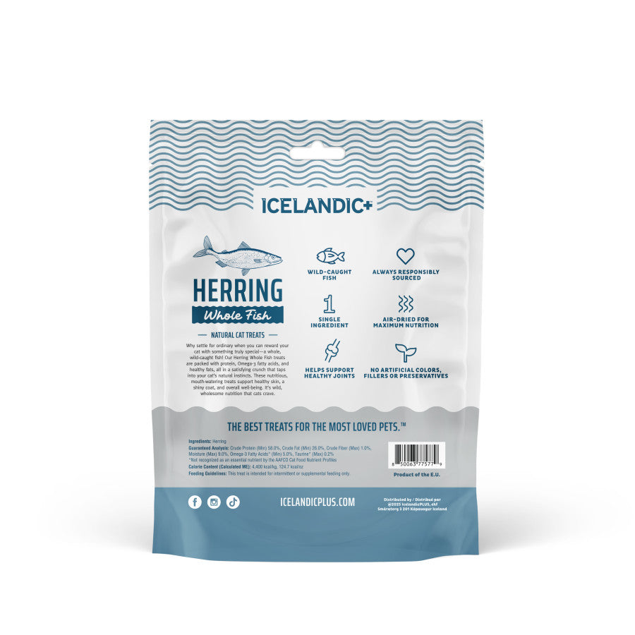 Back of Icelandic+ Herring Whole Fish cat treat bag showing ingredients and nutritional benefits.